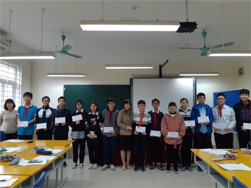 Chúc mừng các thành viên đội tuyển toán học Hà Nội mở rộng 2019